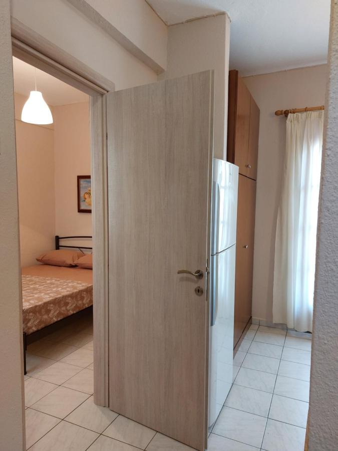 Athina Vourvourou Apartments מראה חיצוני תמונה