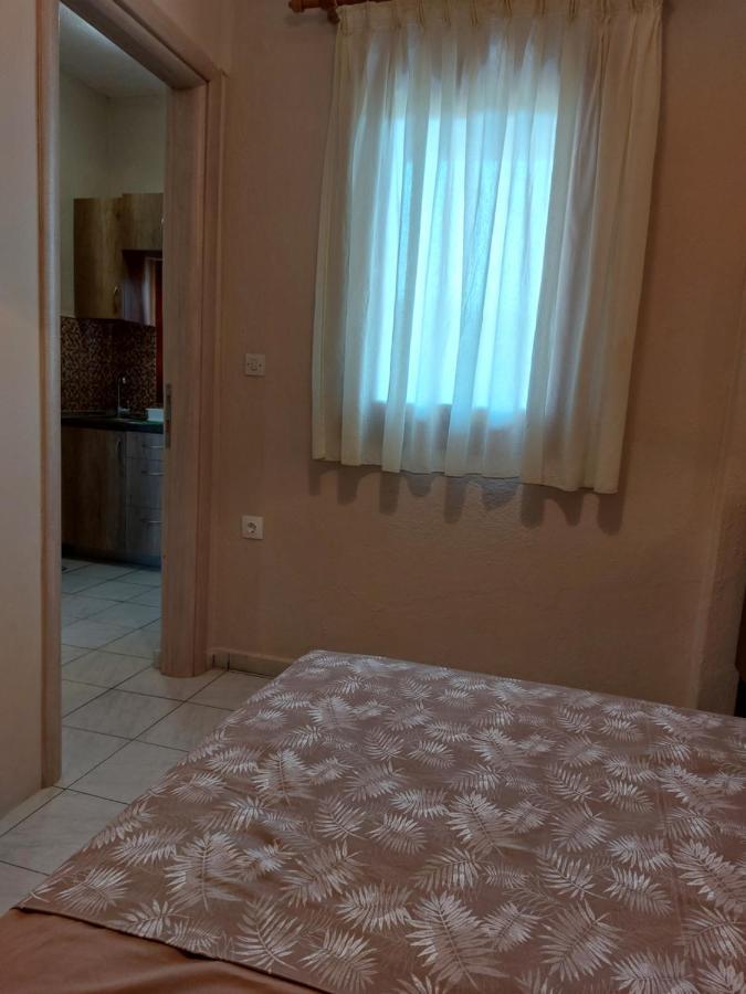 Athina Vourvourou Apartments מראה חיצוני תמונה